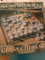 Schach spiel aus Glas Düsseldorf - Benrath Vorschau