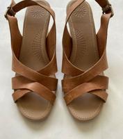 UGG Sandalen Gr 40,5 hellbraun Niedersachsen - Salzgitter Vorschau