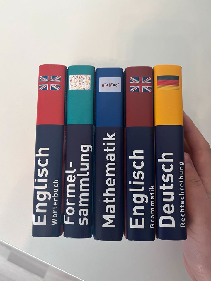 Bücher Grundwissen (Mathe,englisch,formelsammlung,deutsch) in Dresden