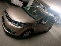 VW Touran 1.6 TDI Bayern - Regensburg Vorschau