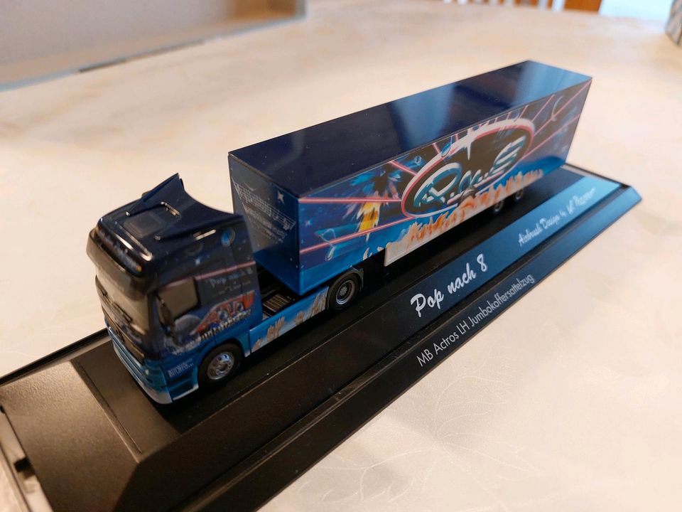 Herpa Mercedes Actros Set PC Stute Pop nach 8 Marantec in Bechhofen