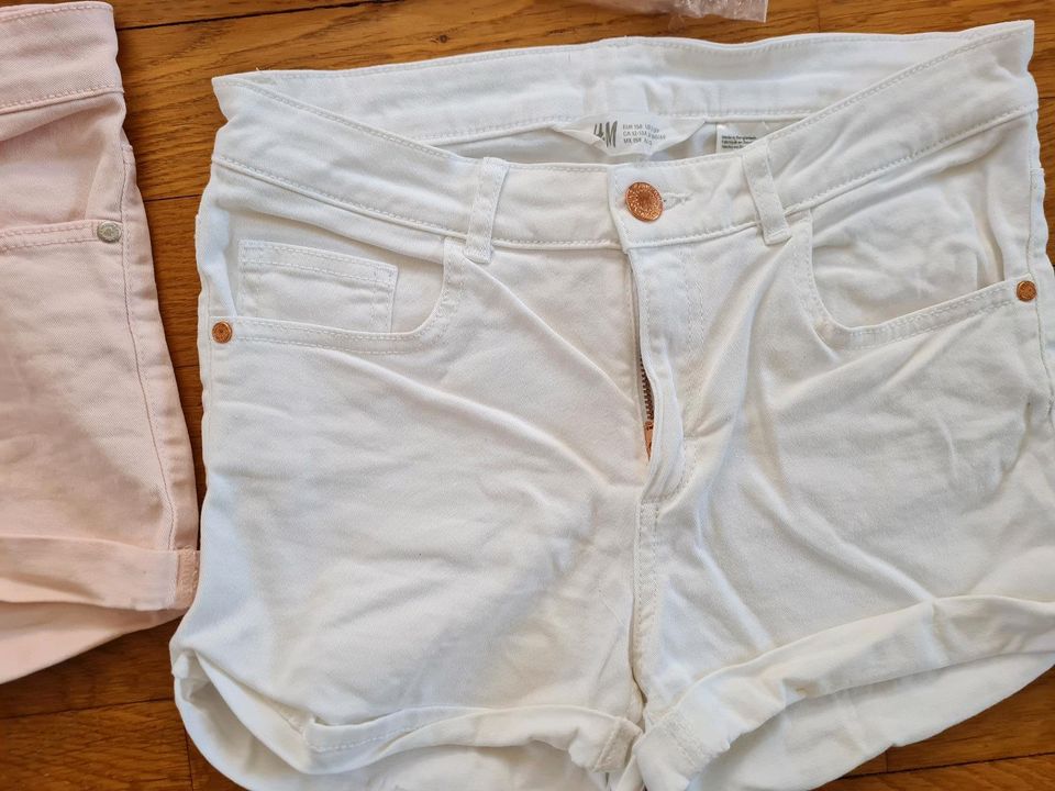 Neu ♡ Shorts kurze Hosen 158 H&M Jeans in Neukirchen-Vluyn