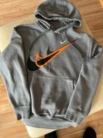 Nike Hoodie - Herren Größe S / Top-Zustand Hessen - Kelkheim Vorschau