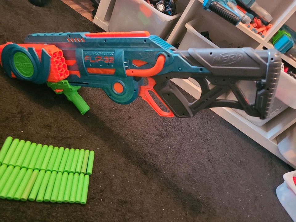 Nerf ELITE 2.0 "Flip-32 gebraucht in Bad Krozingen