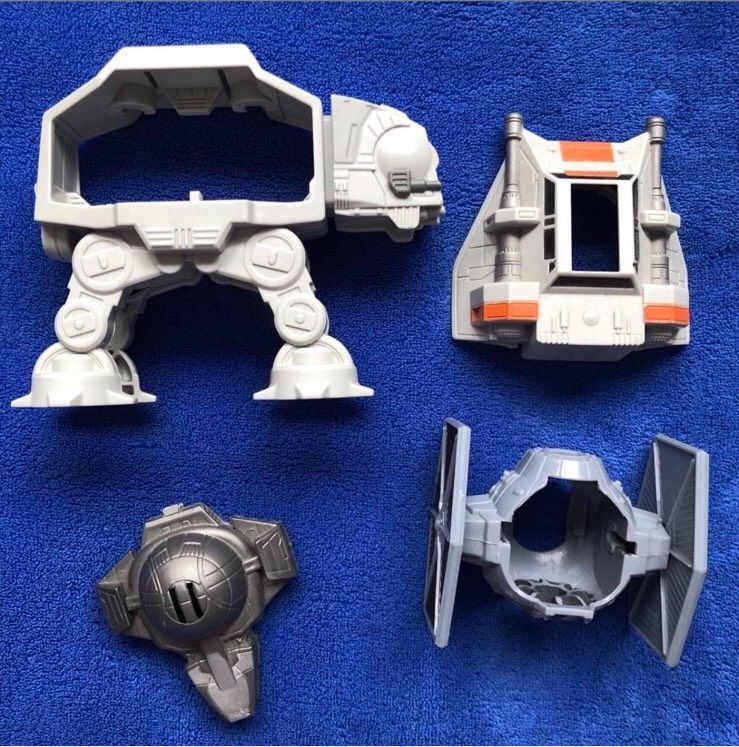 Star Wars Fighter Pods✨Sammelfiguren✨Gummi Figuren✨Hasbro✨ in Essen