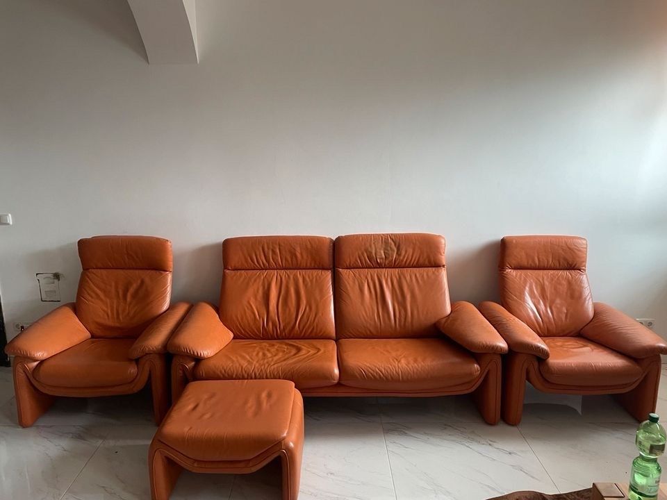 Echtleder Sitzgarnitur Laauser Couch Sofa mit Relaxfunktion Braun in Wriedel