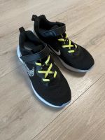 Sportschuhe Nike Gr. 35 Mecklenburg-Vorpommern - Neubrandenburg Vorschau