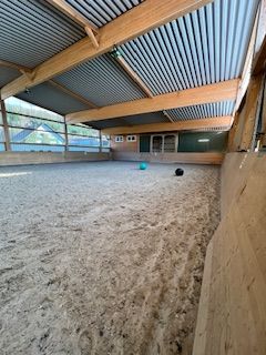Privates Pferdeanwesen mit Wohnhaus zu verkaufen ! in Meckenbach