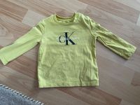 Calvin Klein Langarmshirt Gr.68 Baby Kr. München - Ottobrunn Vorschau