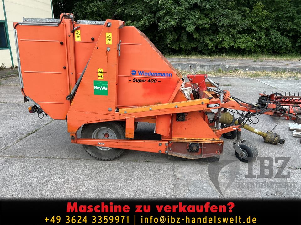 Rasenkehrmaschine Wiedenmann 400 Y / Mulcher Besen Gummifinger in Ohrdruf