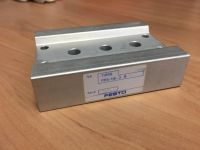 Festo Anschlussblock PRS-1/8-3-B 11899 Sachsen - Plauen Vorschau