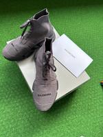 Balenciaga Speed Trainer sneaker 2.0 Lace up Designer 40 grau Altona - Hamburg Osdorf Vorschau