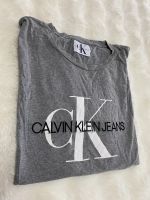 Calvin Klein Shirt T-Shirt grau XL 42 Saarbrücken-Dudweiler - Dudweiler Vorschau