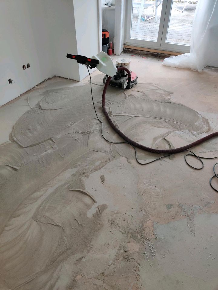 Sanierungsarbeiten, Arbeiten rund ums Haus in Delmenhorst