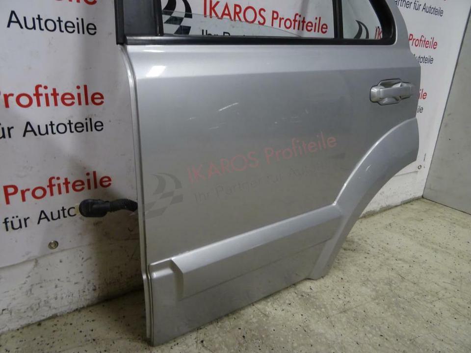 KIa Sorento JC türe hinten Links tür silber türe Farbe AW in Bruchsal