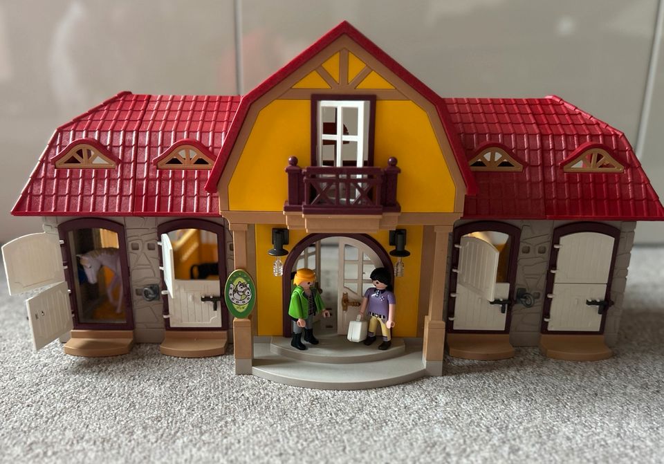 Playmobil Country Haus in Schenefeld