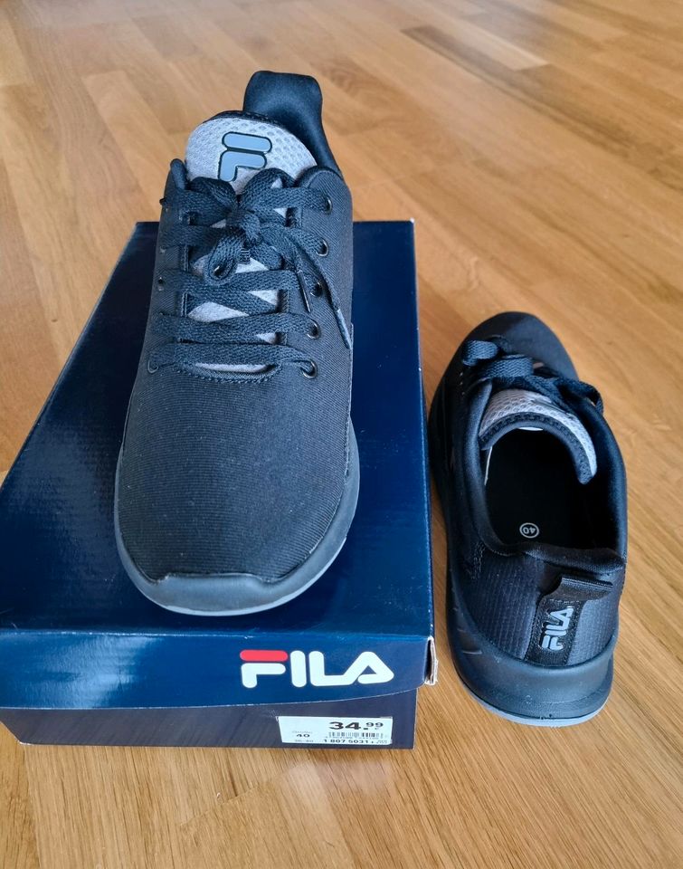 Sneaker Fila, Gr.40, neu in Kassel