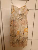 H&M Blumenkleid Midi Hessen - Friedrichsdorf Vorschau