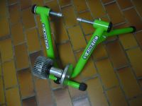 Kurt Kinetic Road Machine Rollentrainer Indoor Trainer Nordrhein-Westfalen - Iserlohn Vorschau