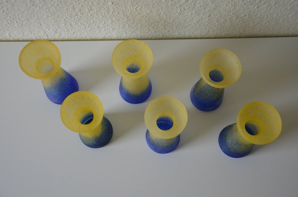 Vase – Glasvasen – 6 Stück – blau gelb in Tapfheim