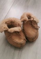 Baby Lammfell Winterschuhe Boots Gr. 17-20 Thüringen - Schwerstedt bei Sömmerda Vorschau