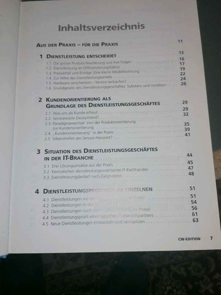 Überlebensfaktor Dienstleistung Gerhard Pleil Service Vermarktung in Berlin