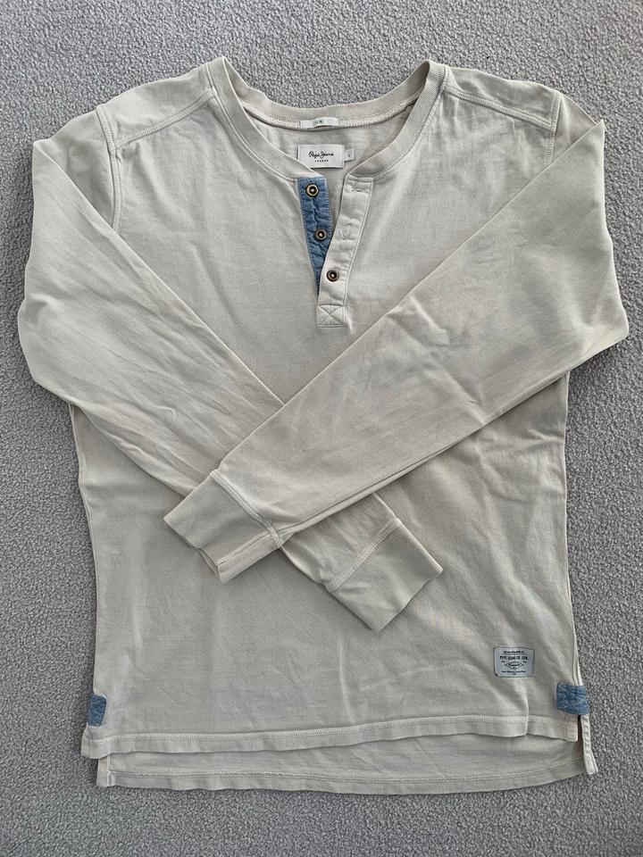 Pepe Jeans Langarmshirt neuwertig Größe L slim fit in Celle