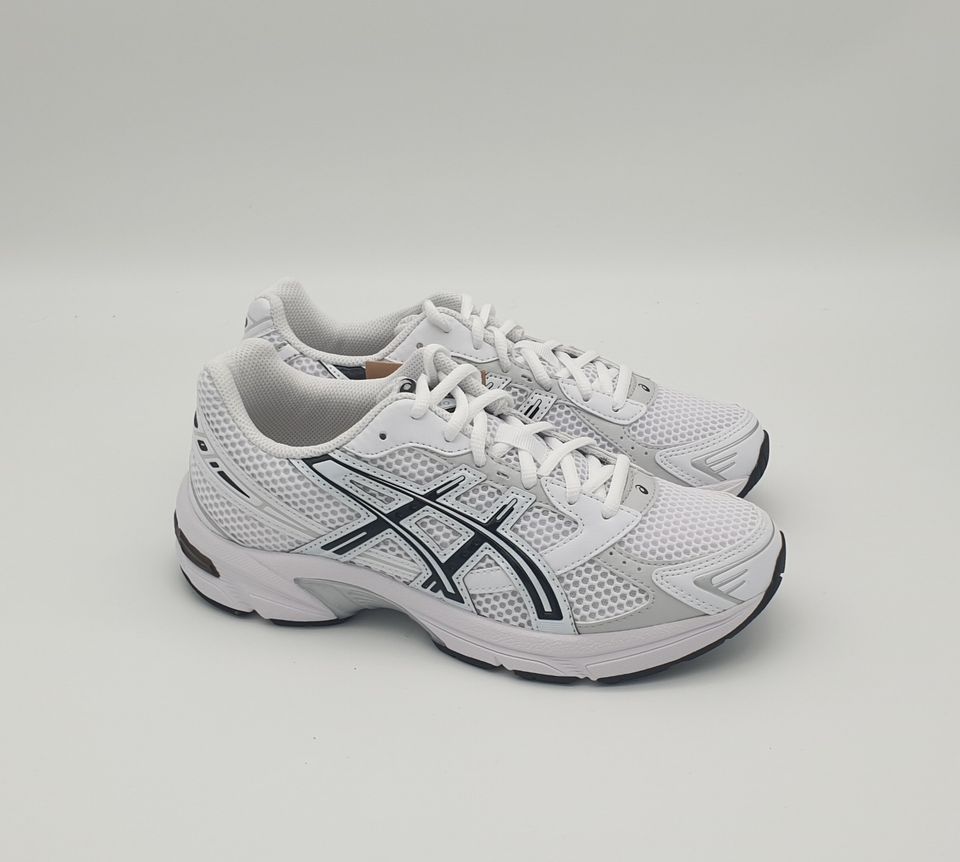 Asics Gel 1130 White Black Neu 1201B019-100 EU40 in Ratingen