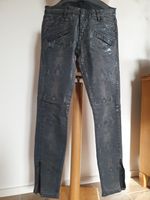 Jeans Pierre Balmain Gr. 28 grau, look leicht gummiert Bayern - Landau a d Isar Vorschau