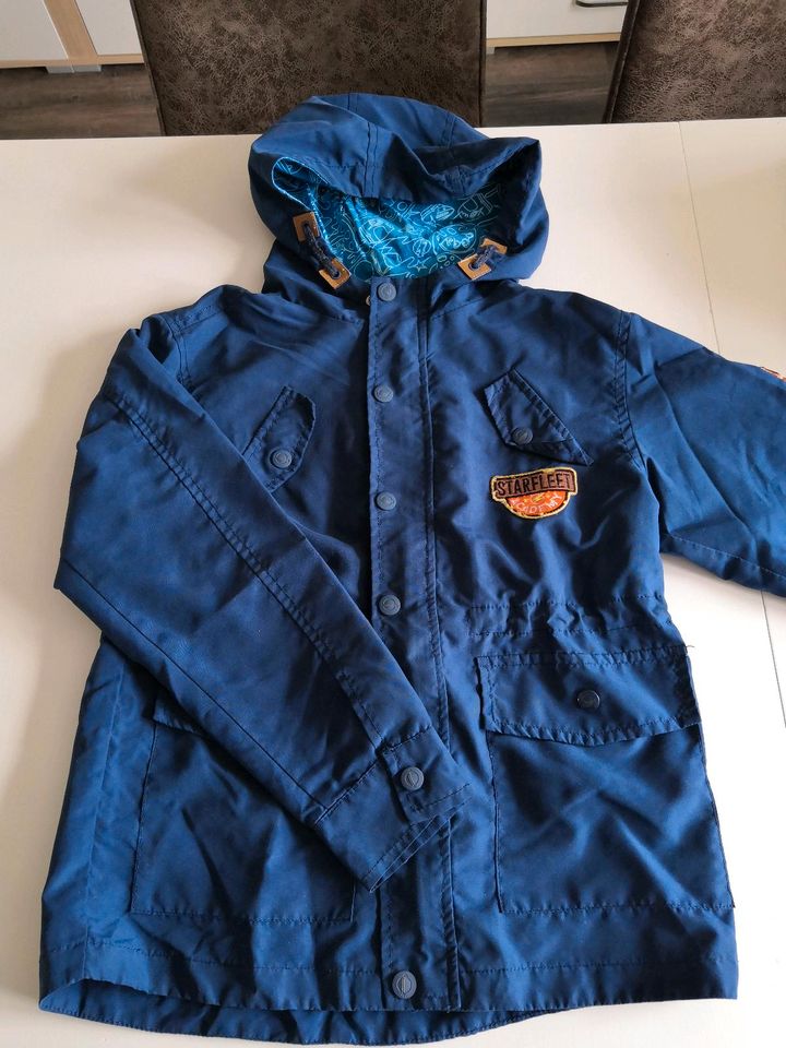 Jacke Windbreaker Gr 128 in Zirkow