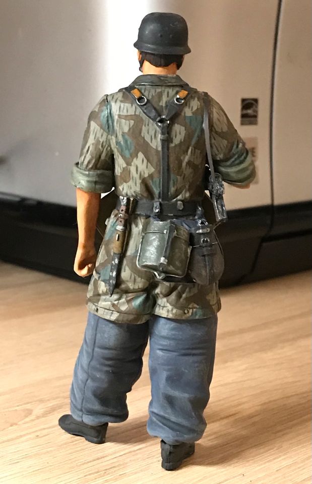 Figur Resin Fallschirmjäger 2WK in Stendal