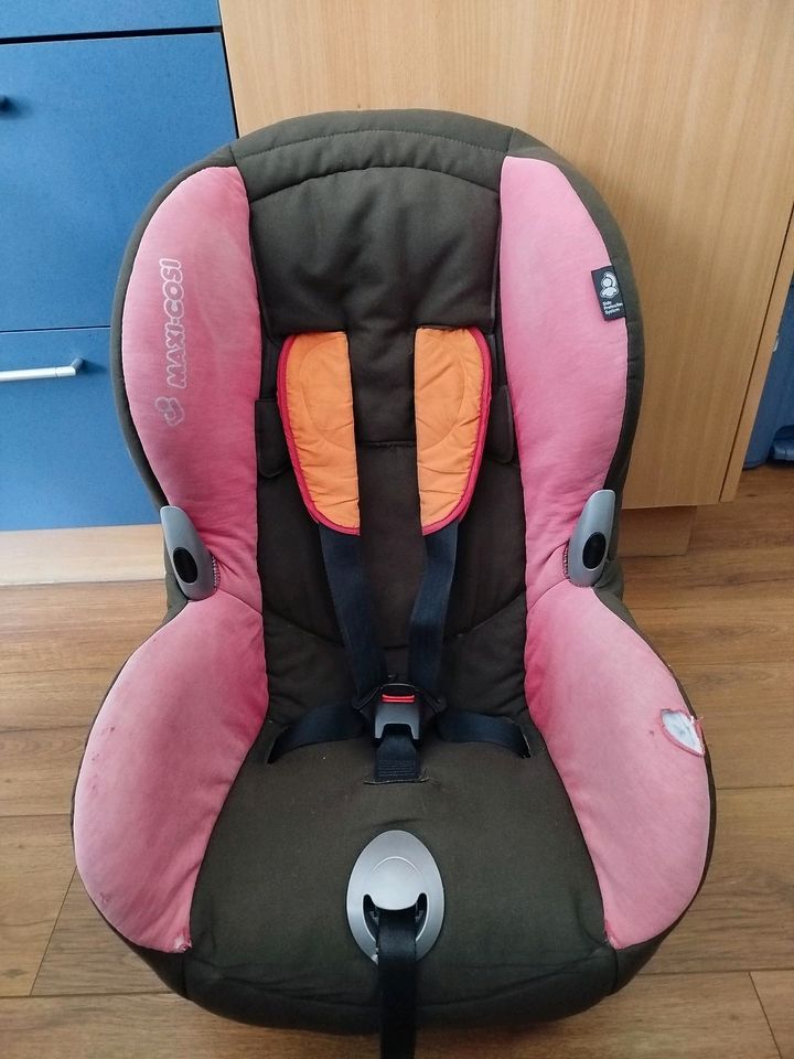 Maxi Cosi Kindersitz 9-18 kg in Treuchtlingen