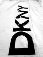 DKNY Ungetragenes T-Shirt Kleid, weiß mit großen Buchstaben seitl Nordrhein-Westfalen - Warendorf Vorschau