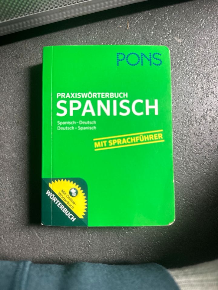 Wörterbuch Spanisch in Brüggen