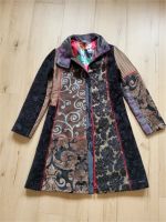 Desigual Mantel Gehrock Patchwork Hippie Vintage Ornamente Gr.36 Niedersachsen - Steinhorst Vorschau