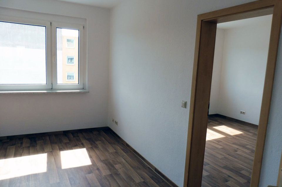 Große Wohnung sucht neuen Mieter in Staßfurt