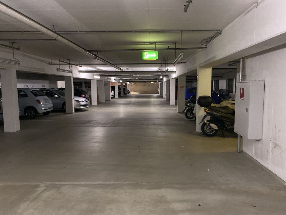 Tiefgaragenstellplatz in München zu vermieten in München