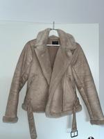 Lederjacke || Fell vegan Winterjacke || Abercrombie & Fitch || XS Schleswig-Holstein - Oststeinbek Vorschau