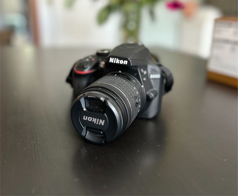 Nikon D3400 Spiegelreflexkamera neuwertig mit OVP in Bühl