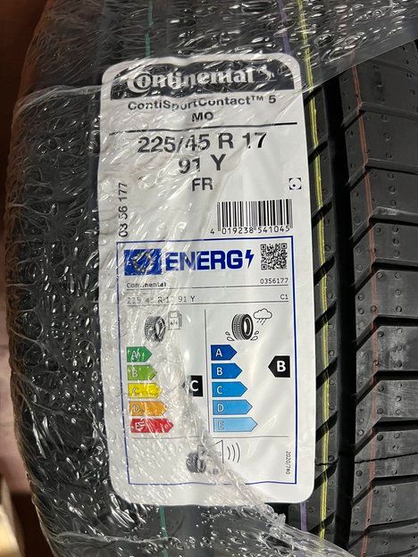 2 x 225 / 45 R 17 91 Y Conti Sport Contact ™ 5 in Oberhausen