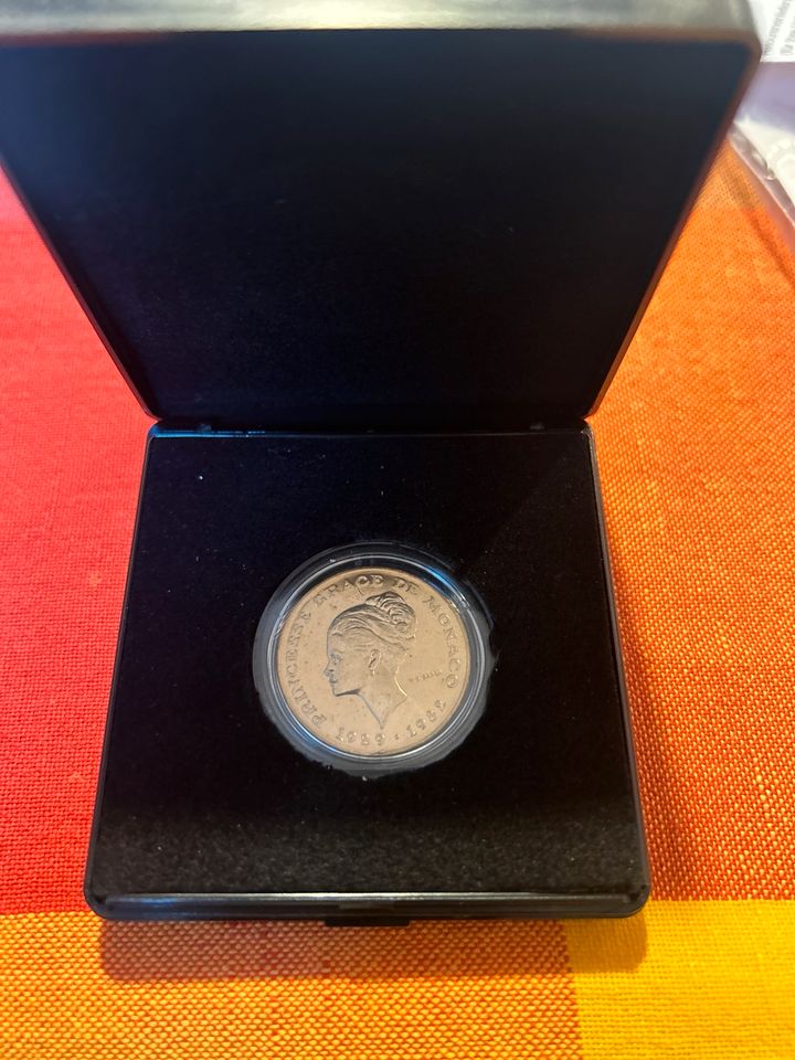 Münzen Gedenkmünze Grace Kelly 10 Franc in Wallichen