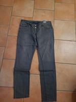 Damenjeanshose Größe 34 (44), grau, cecil New York Hessen - Freigericht Vorschau
