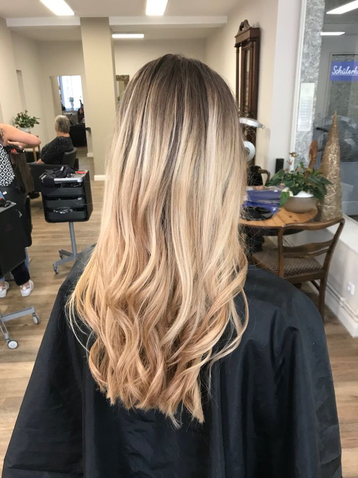 Azubis suchen Balayage-Modelle: 50% sparen! ❤️ in Hamburg