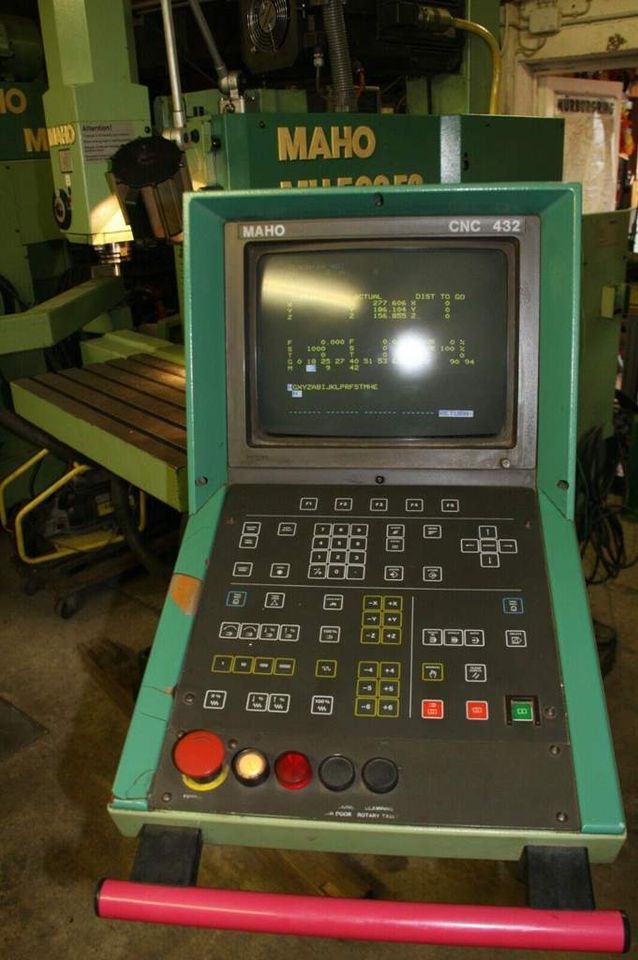 Maho CNC Fräsmaschine MH 500 E2 CNC 432 Steuerung in Elmshorn