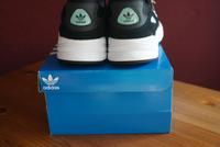Neu Adidas Schuhe Originals Gr 40 Sportschuhe OVP Berlin - Reinickendorf Vorschau