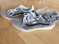 Vans 38.5 Neu Nordrhein-Westfalen - Horstmar Vorschau