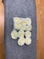 Rosenblüten, 11 Stück mit Draht Hessen - Langenselbold Vorschau