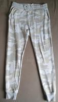Jogginghose "Flecktarn" beige in Größe M Bayern - Kösching Vorschau
