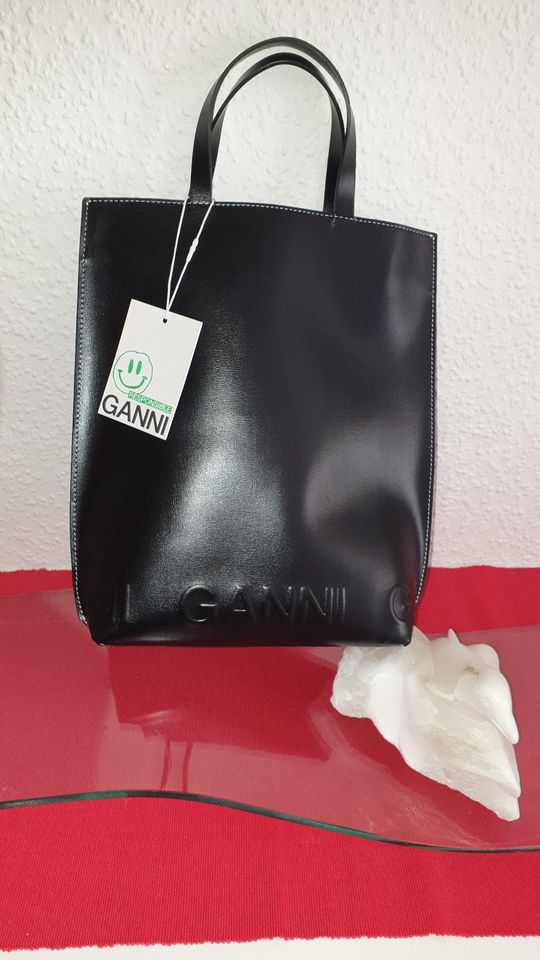 Ganni Handtasche in Martinroda (bei Ilmenau)