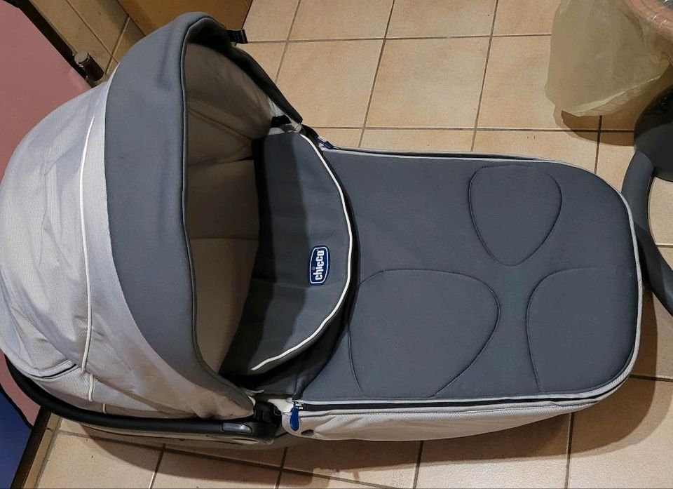 Chicco 3 in 1 - Kinderwagen, Buggy, Schale in Nürtingen